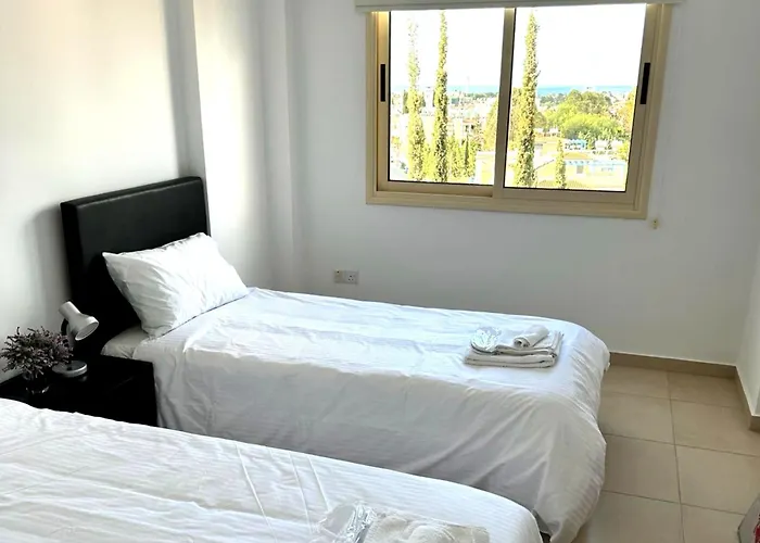 Elysia Park - 2 Bed Seaview Apt